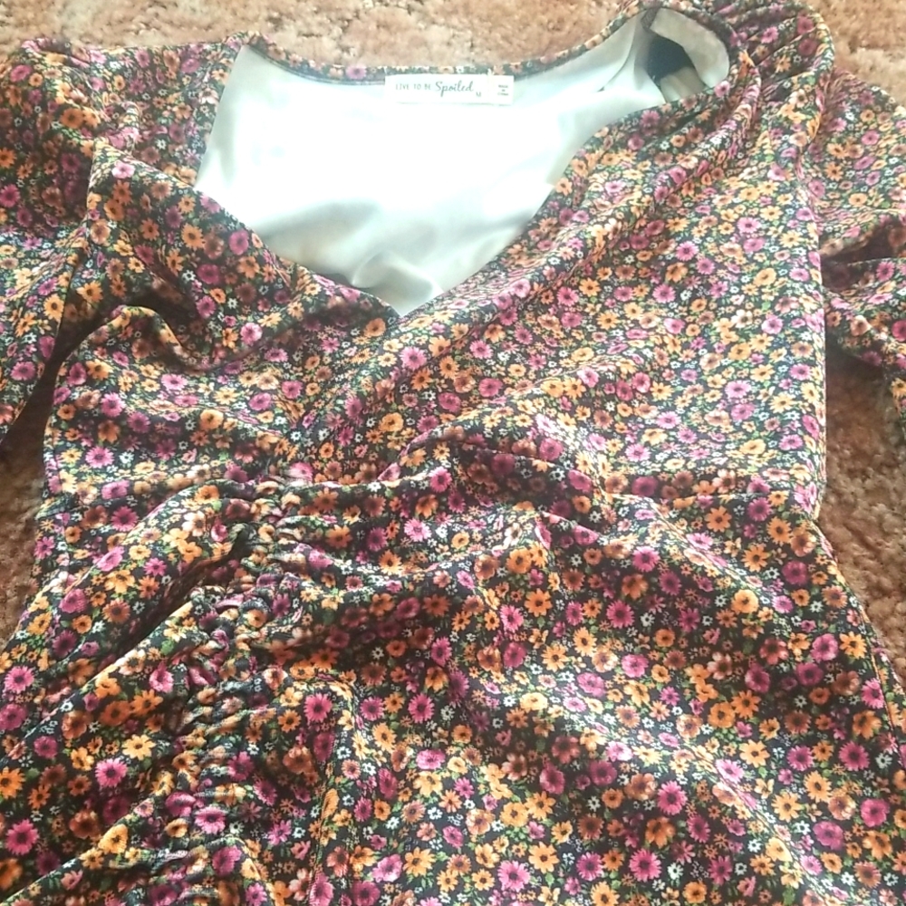Flower print dress size medium